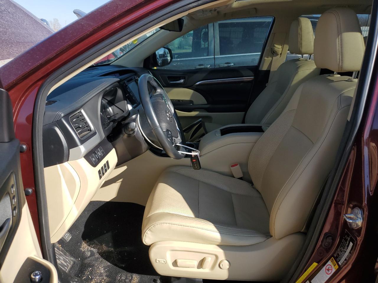 2018 TOYOTA HIGHLANDER - Image 7