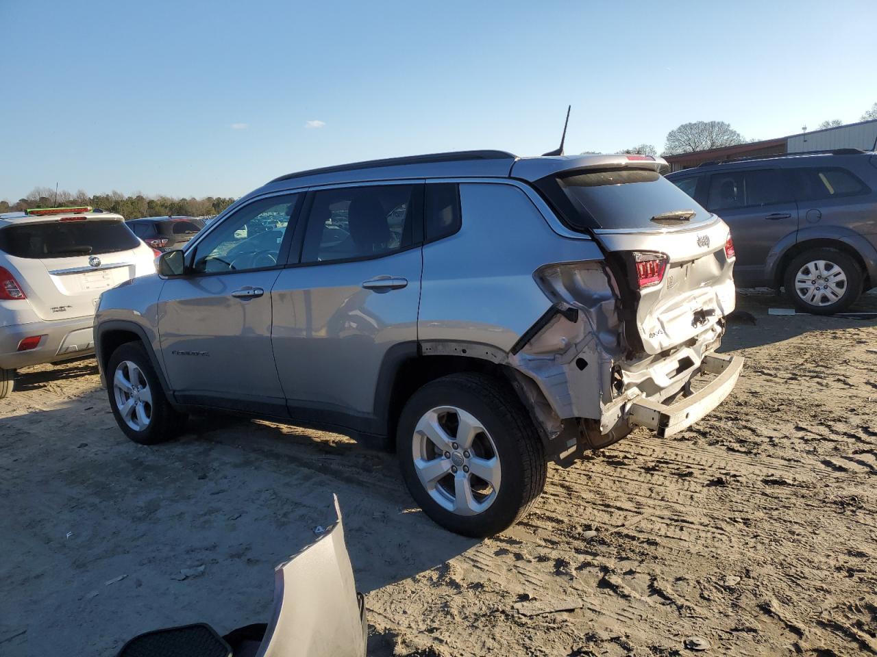 2018 JEEP COMPASS LA - Фото 2
