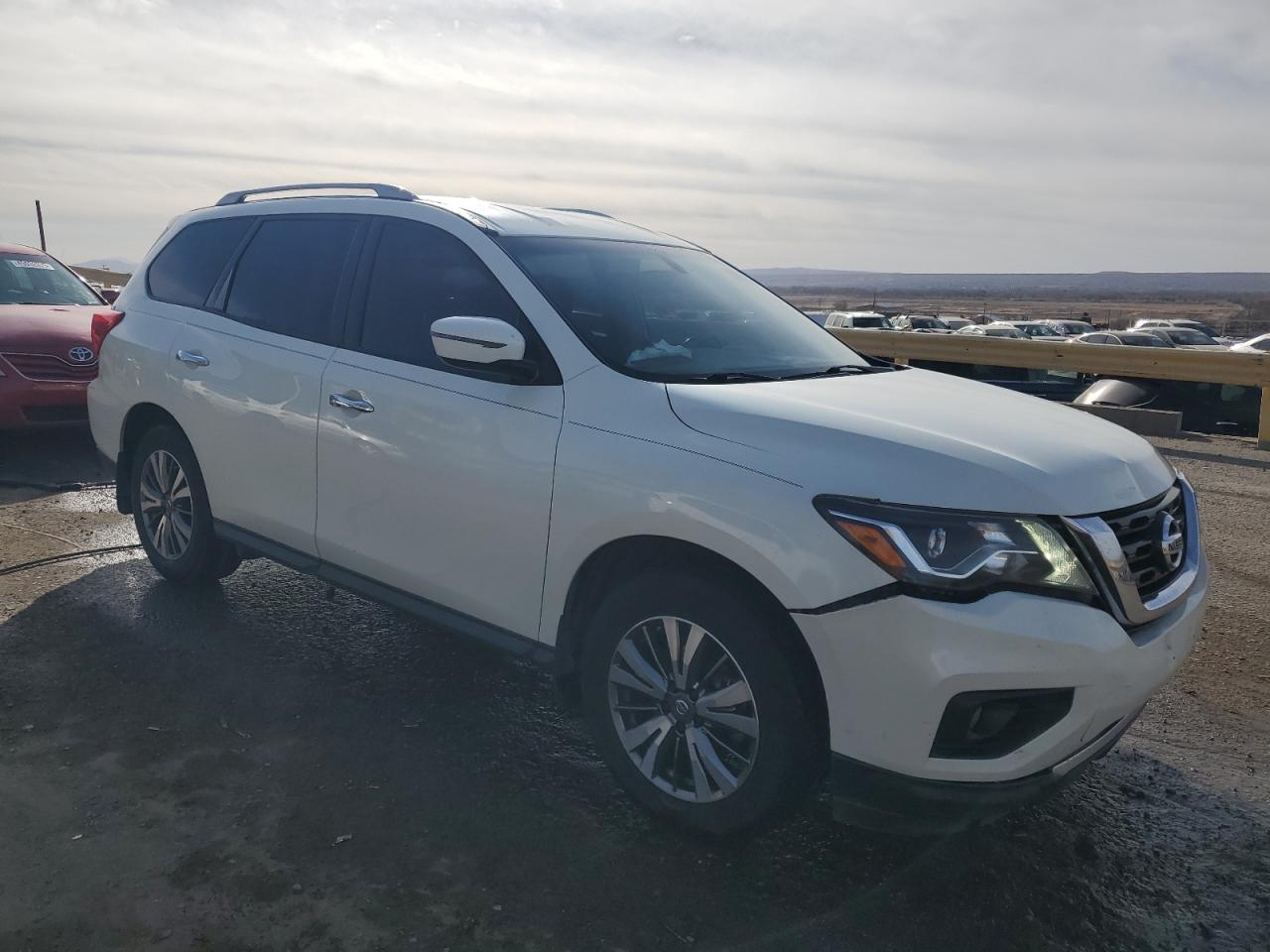 2018 NISSAN PATHFINDER - Фото 4