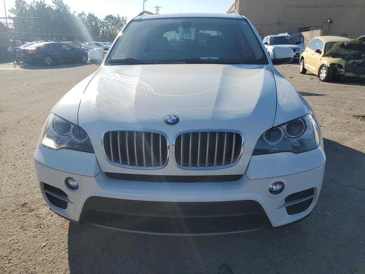 2013 BMW X5 XDRIVE3 - Image 5