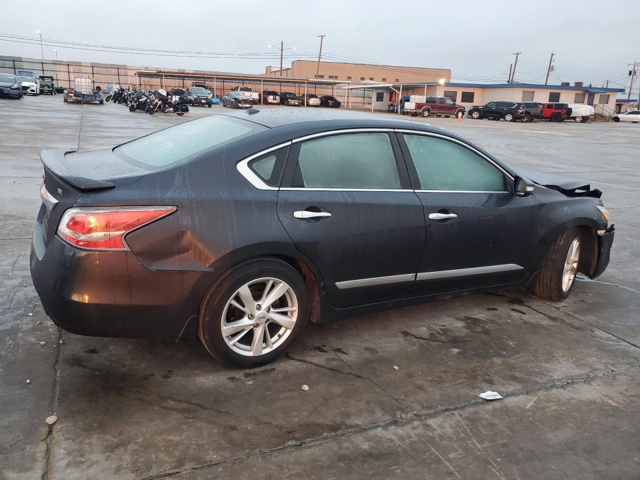 2015 NISSAN ALTIMA 2.5 - Фото 3