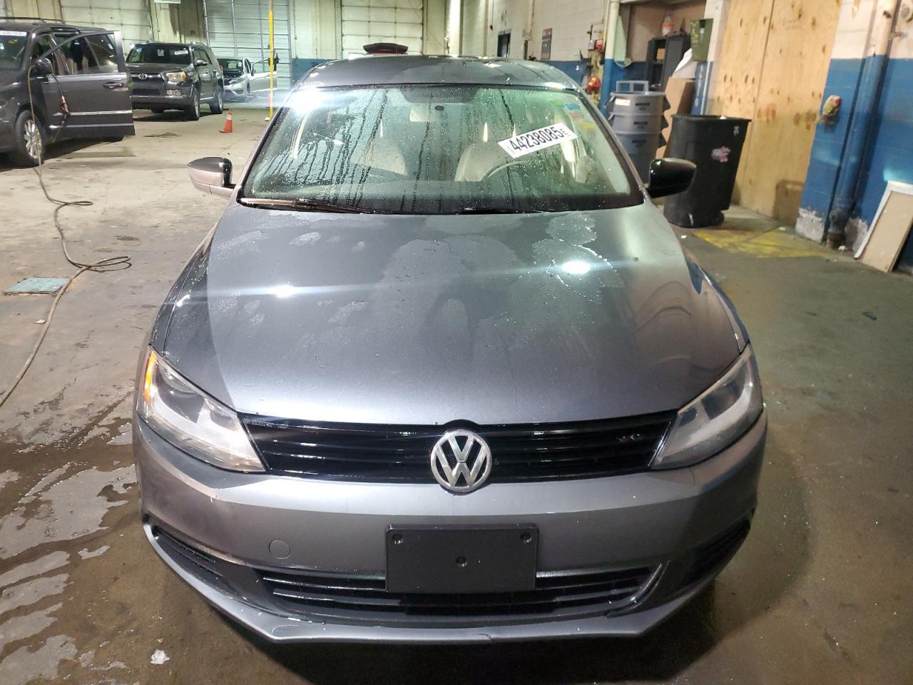 2013 VOLKSWAGEN JETTA BASE - Фото 5