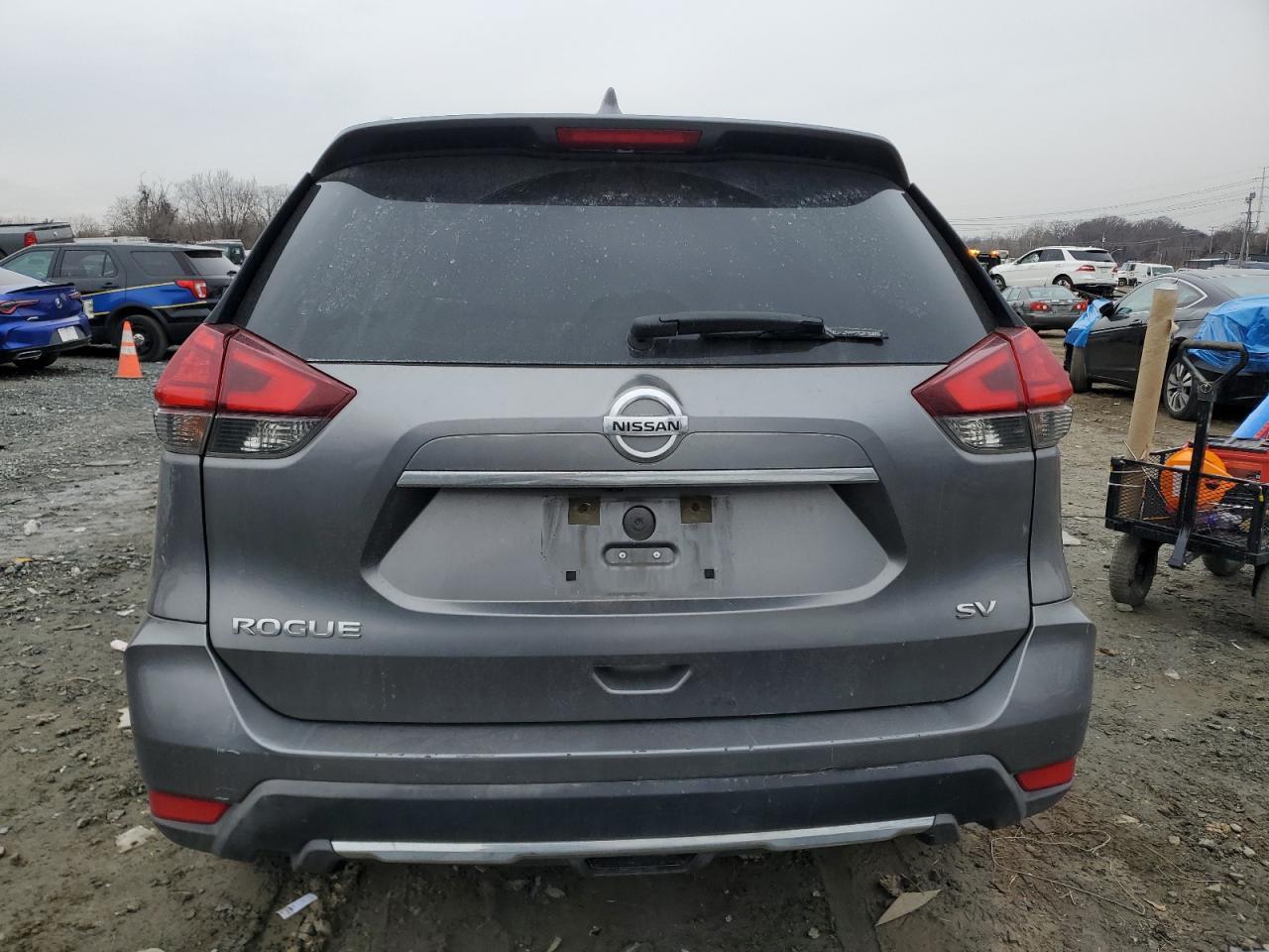 2017 NISSAN ROGUE S - Фото 6