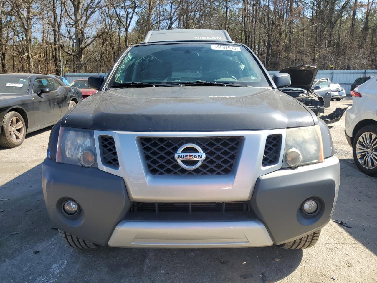 2015 NISSAN XTERRA X - Image 5