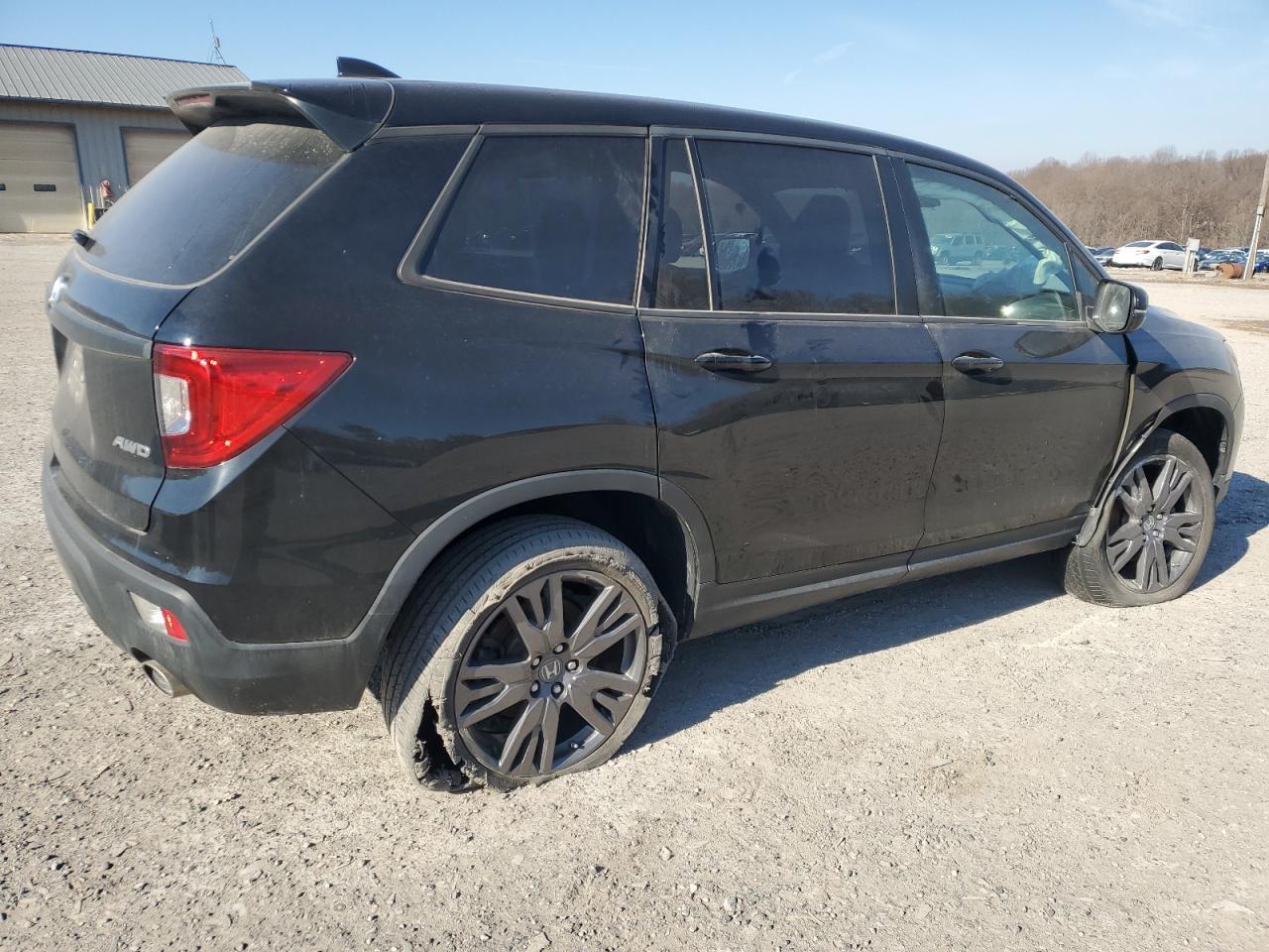 2021 HONDA PASSPORT E - Фото 3