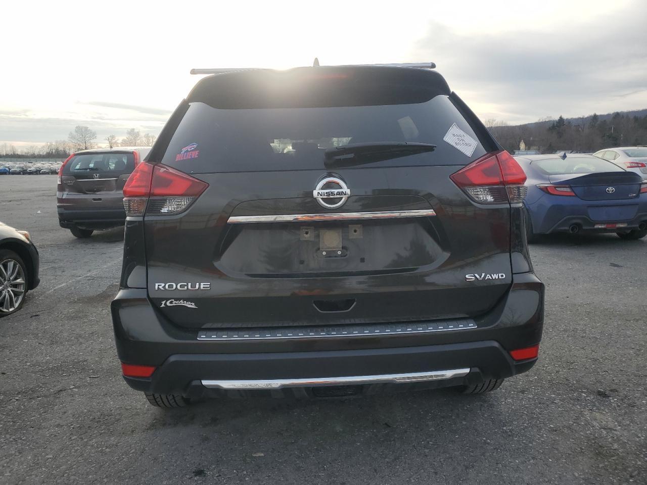 2017 NISSAN ROGUE S - Image 6