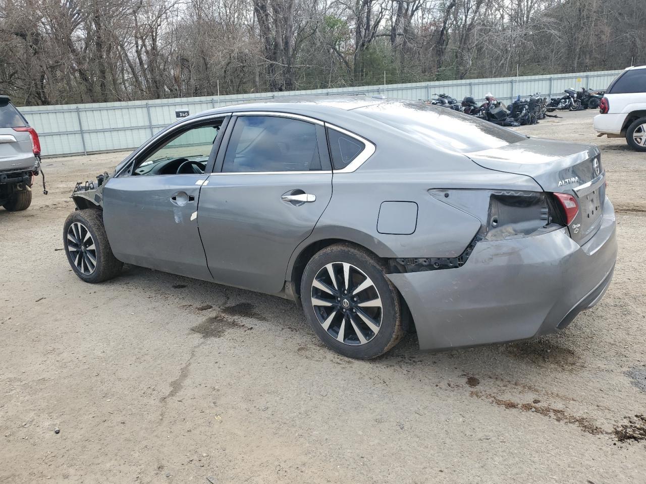 2018 NISSAN ALTIMA 2.5 - Фото 2