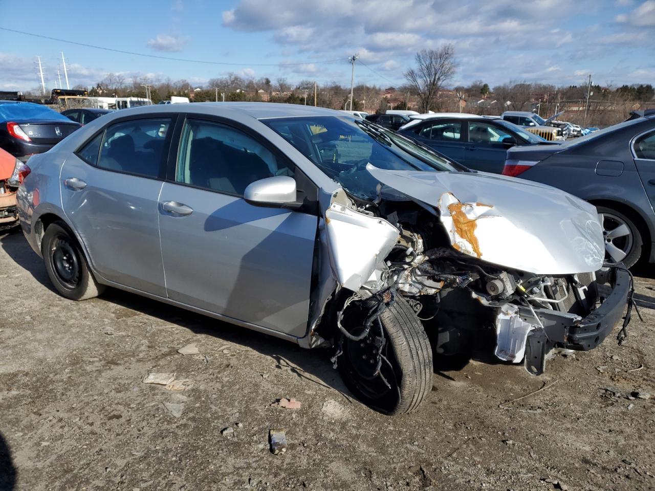 2018 TOYOTA COROLLA L - Image 4
