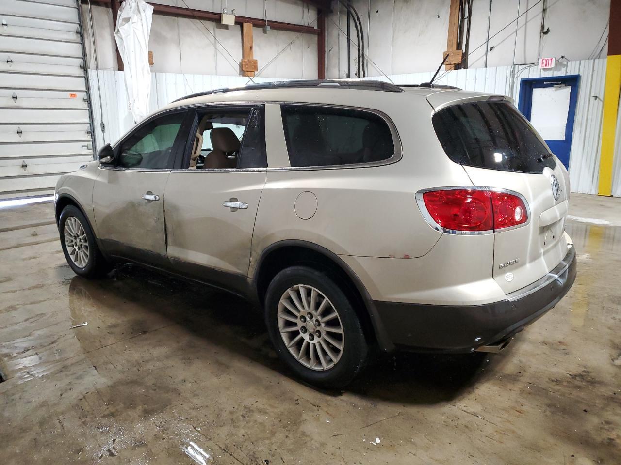 2011 BUICK ENCLAVE CX - Image 2