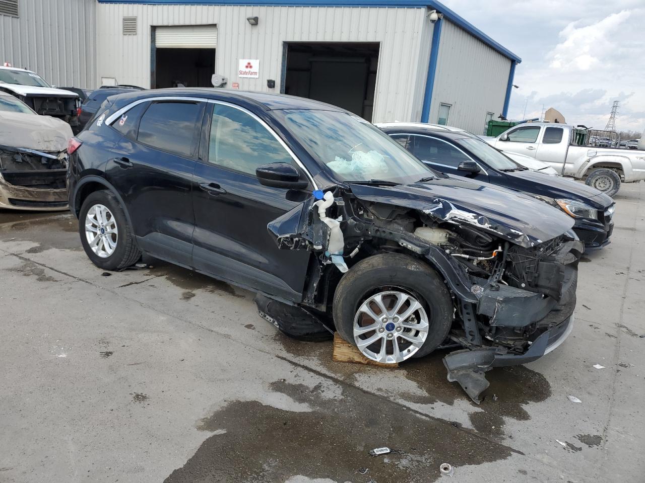 2020 FORD ESCAPE SE - Image 4
