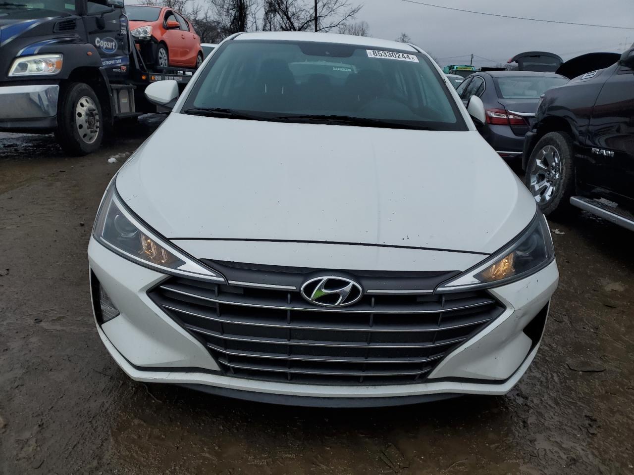 2019 HYUNDAI ELANTRA SE - Image 5