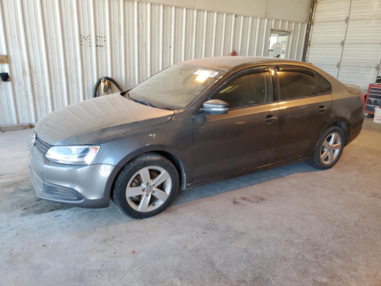 2013 VOLKSWAGEN JETTA TDI