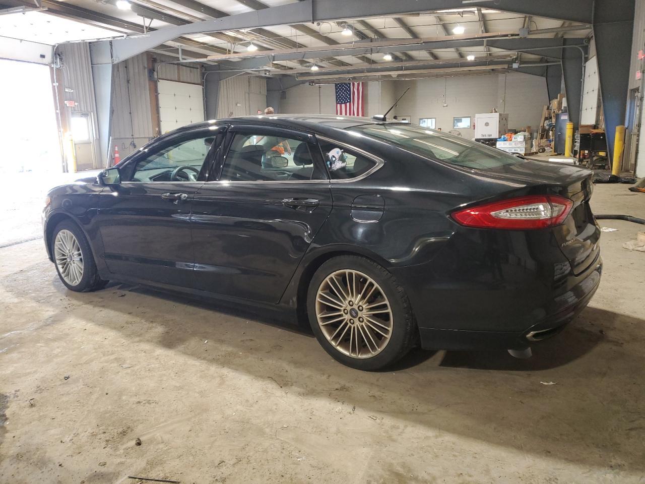 2013 FORD FUSION SE - Image 2