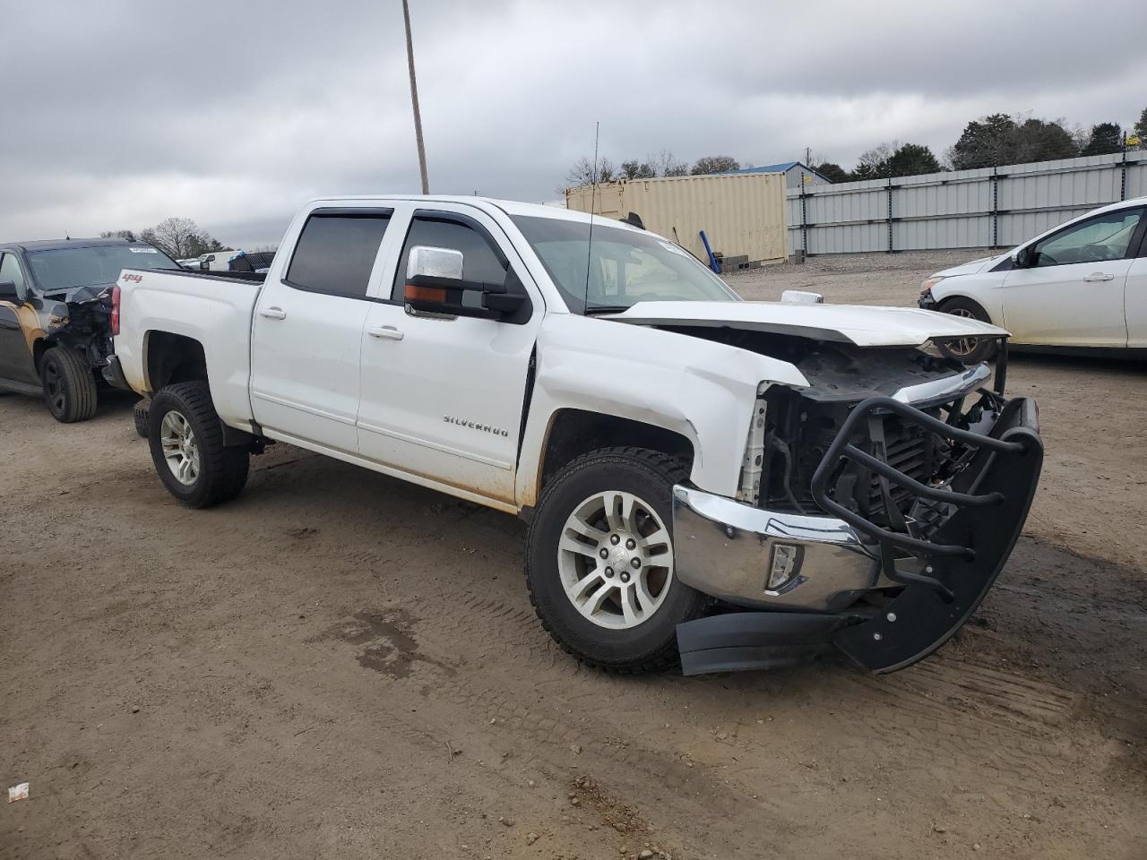 2018 CHEVROLET SILVERADO - Image 4