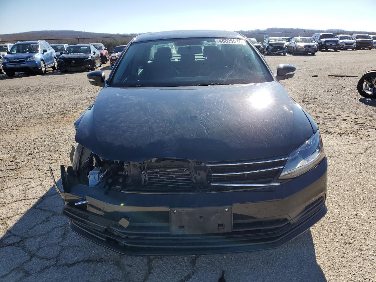 2017 VOLKSWAGEN JETTA SE - Фото 5