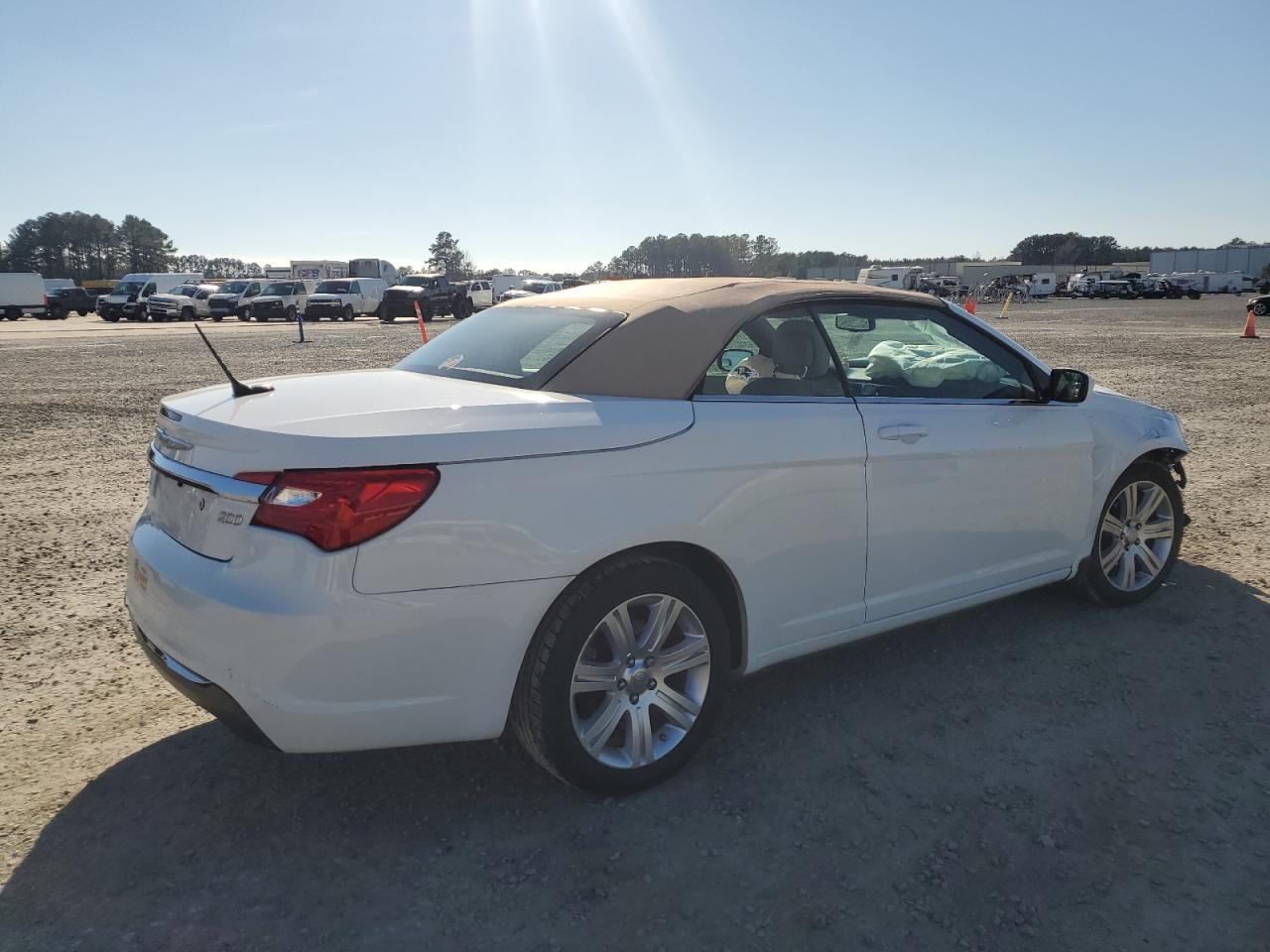 2012 CHRYSLER 200 TOURIN - Image 3