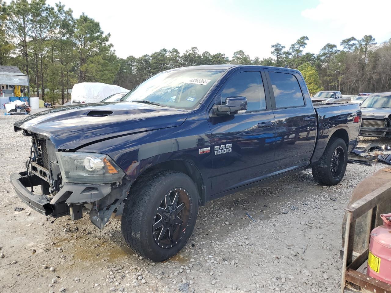 2014 RAM 1500 SPORT