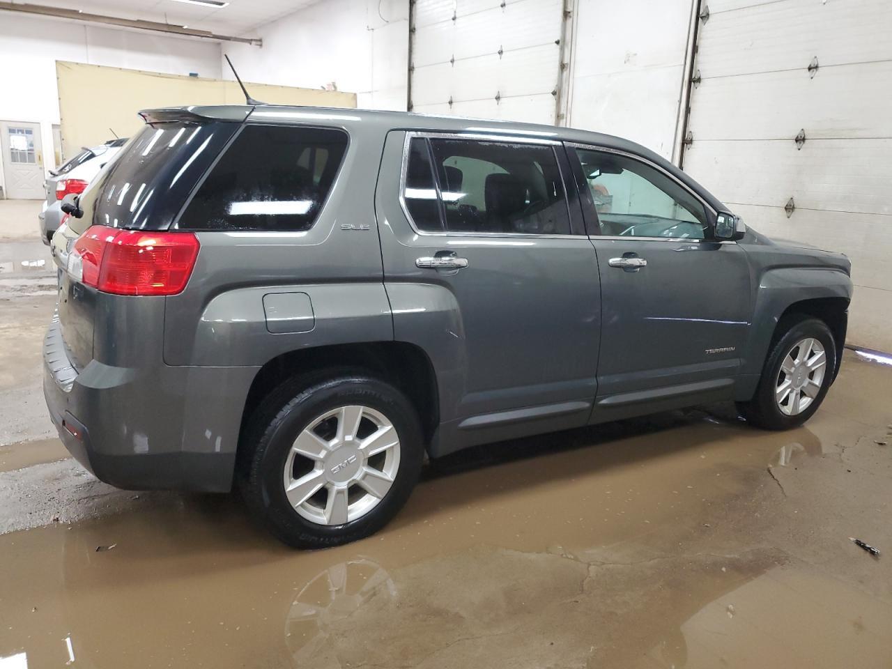 2013 GMC TERRAIN SL - Фото 3