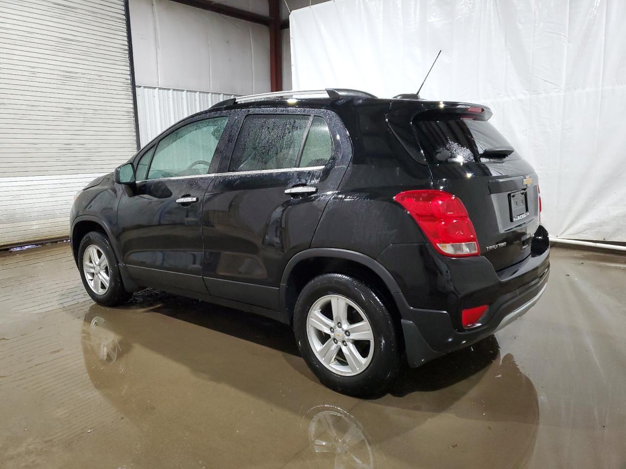 2019 CHEVROLET TRAX 1LT - Фото 2