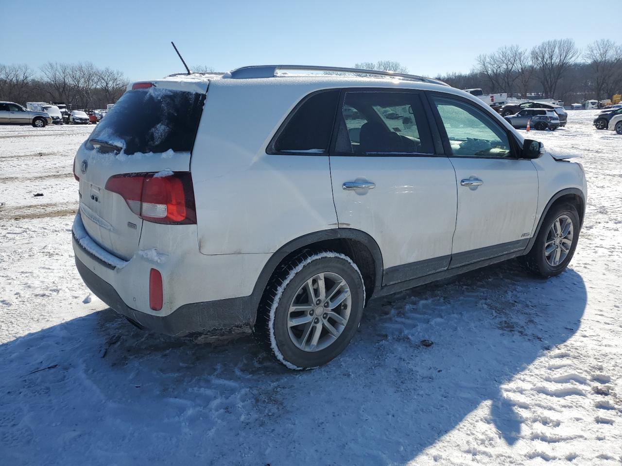 2014 KIA SORENTO LX - Image 3