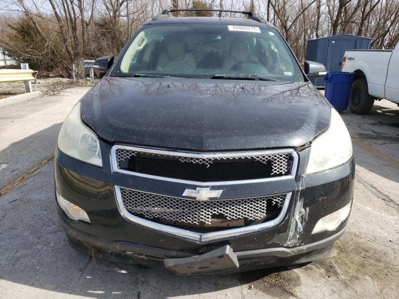 2011 CHEVROLET TRAVERSE L - Image 5