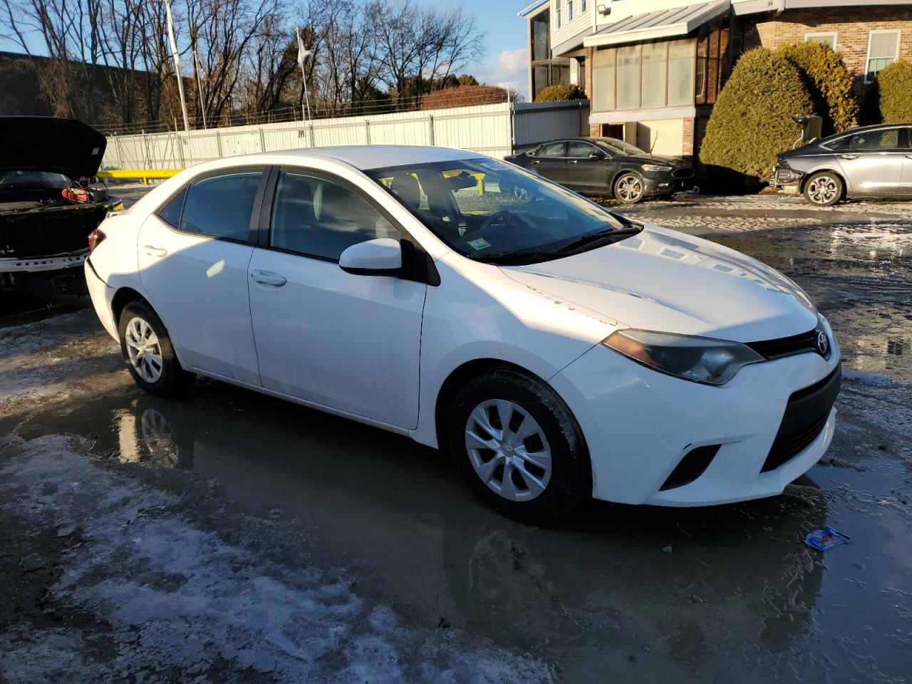 2014 TOYOTA COROLLA L - Image 4