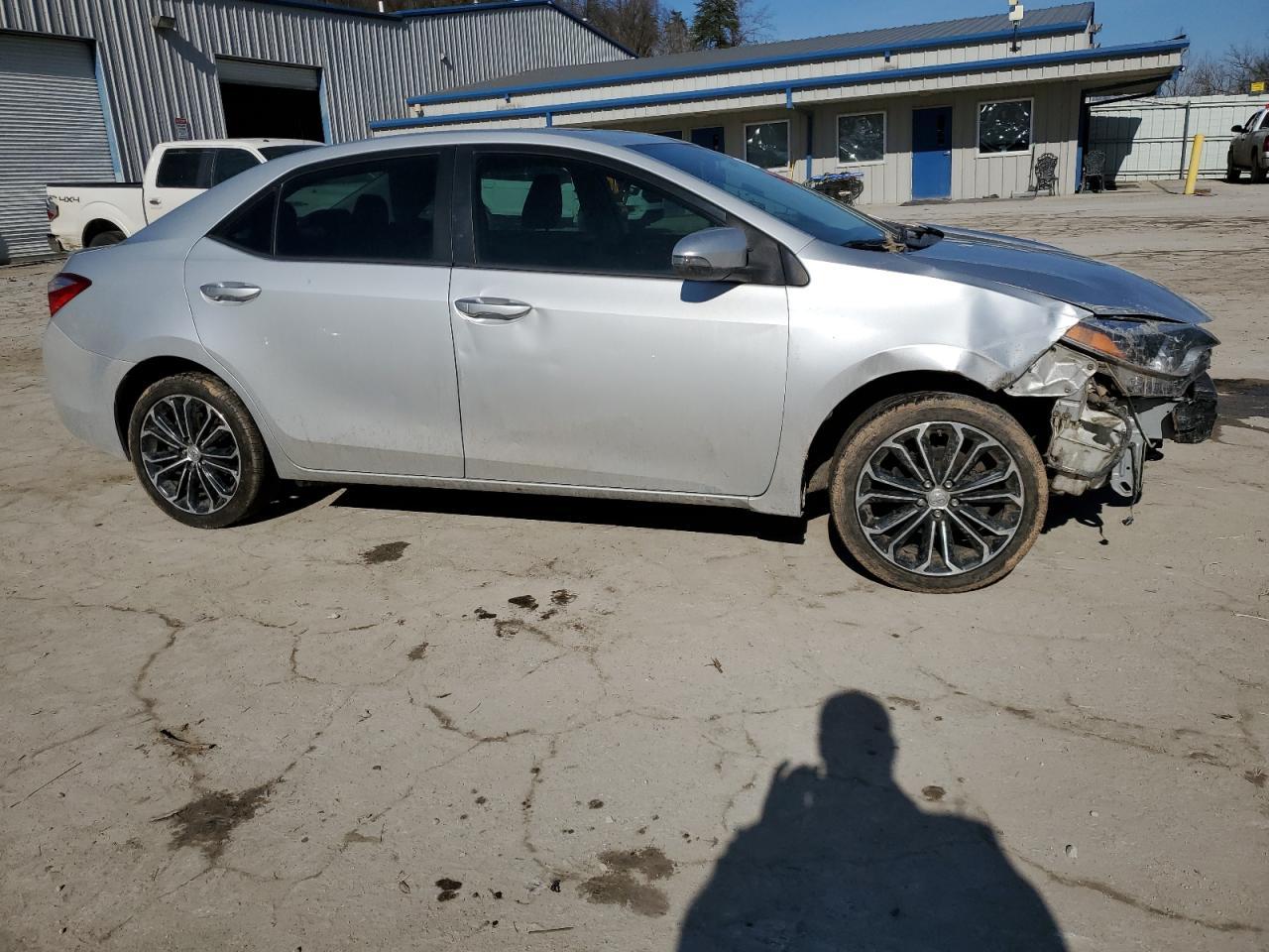 2014 TOYOTA COROLLA L - Image 4