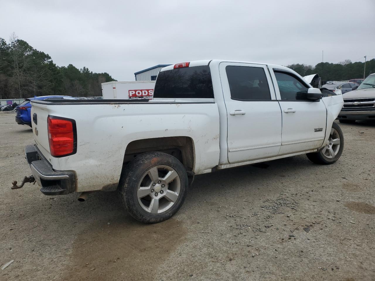 2017 CHEVROLET SILVERADO - Image 3