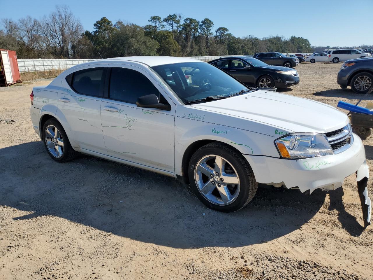 2014 DODGE AVENGER SE - Image 4