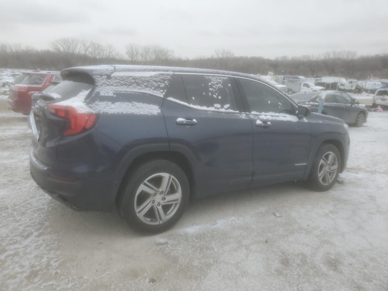 2018 GMC TERRAIN SL - Image 3