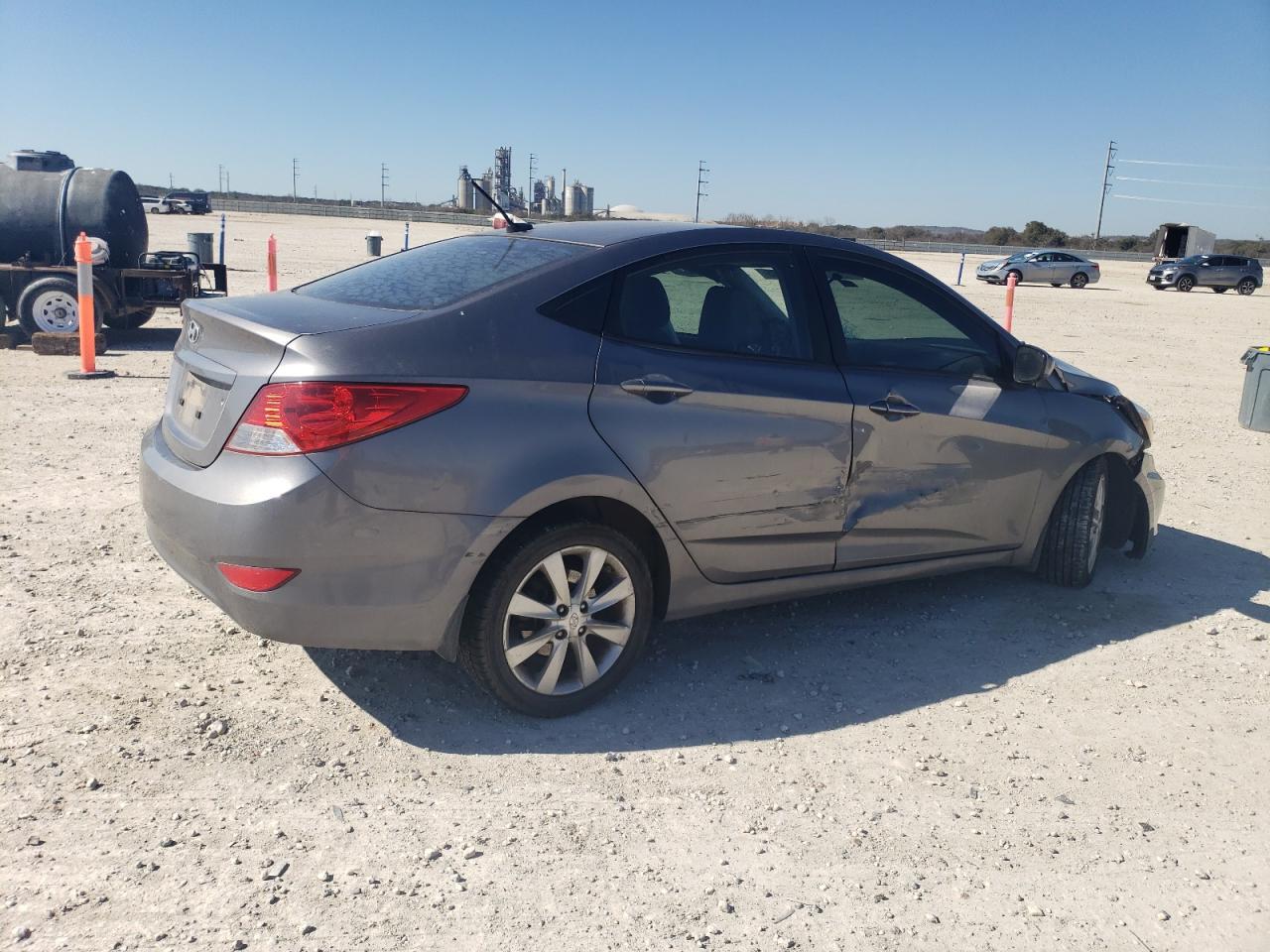2014 HYUNDAI ACCENT GLS - Image 3