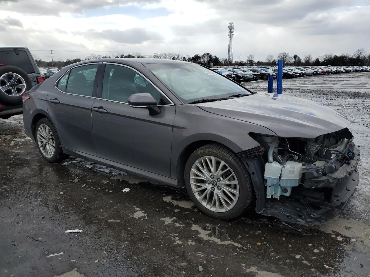 2018 TOYOTA CAMRY L - Фото 4