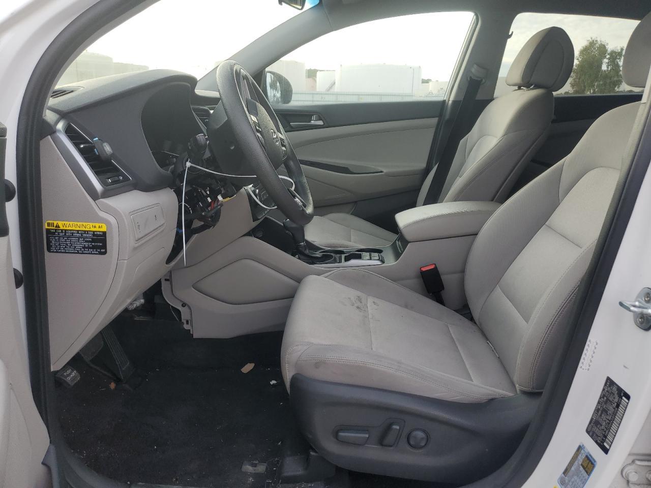 2018 HYUNDAI TUCSON SEL - Фото 7
