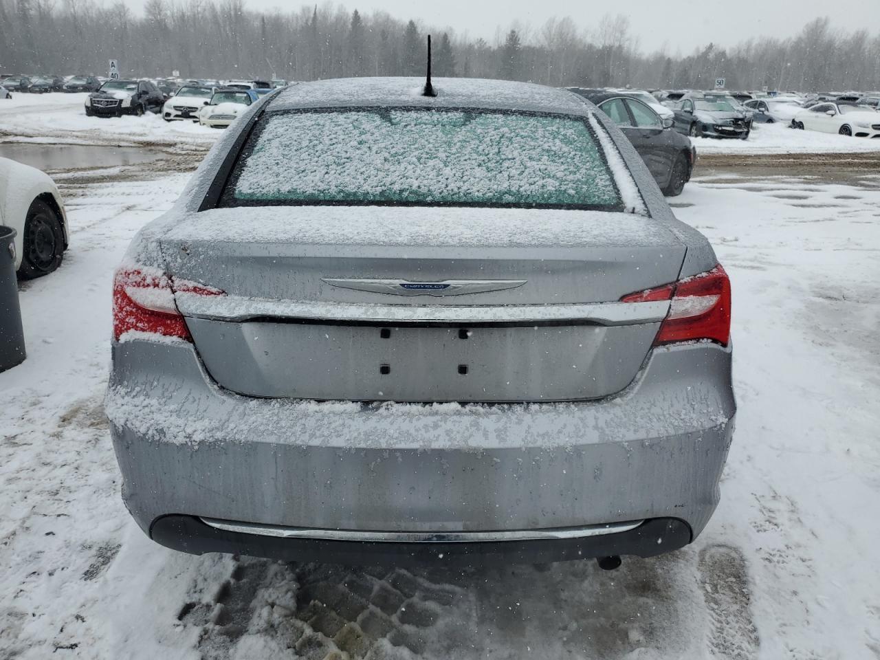 2013 CHRYSLER 200 LX - Фото 6