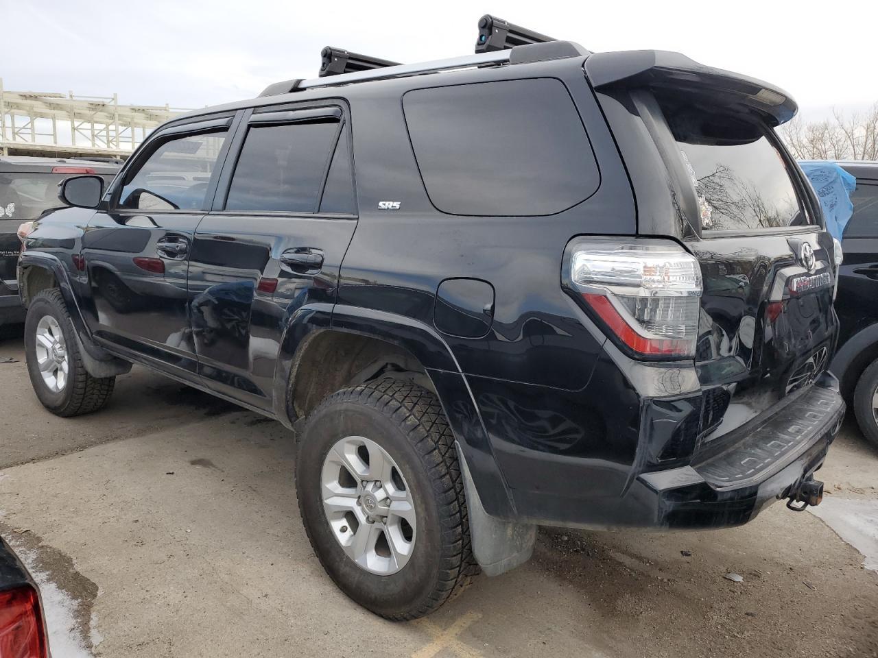 2020 TOYOTA 4RUNNER SR - Фото 2