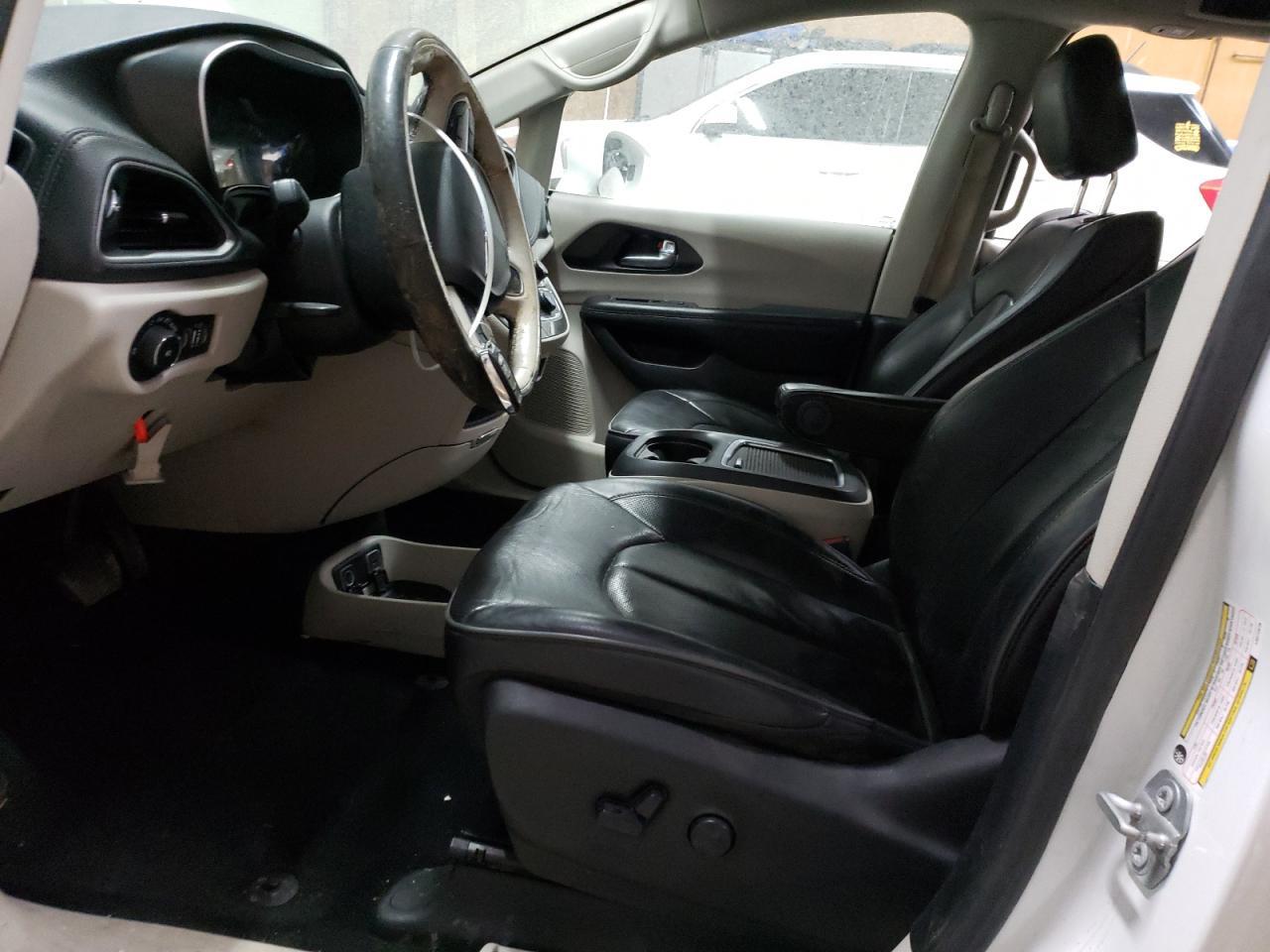 2020 CHRYSLER PACIFICA L - Image 7