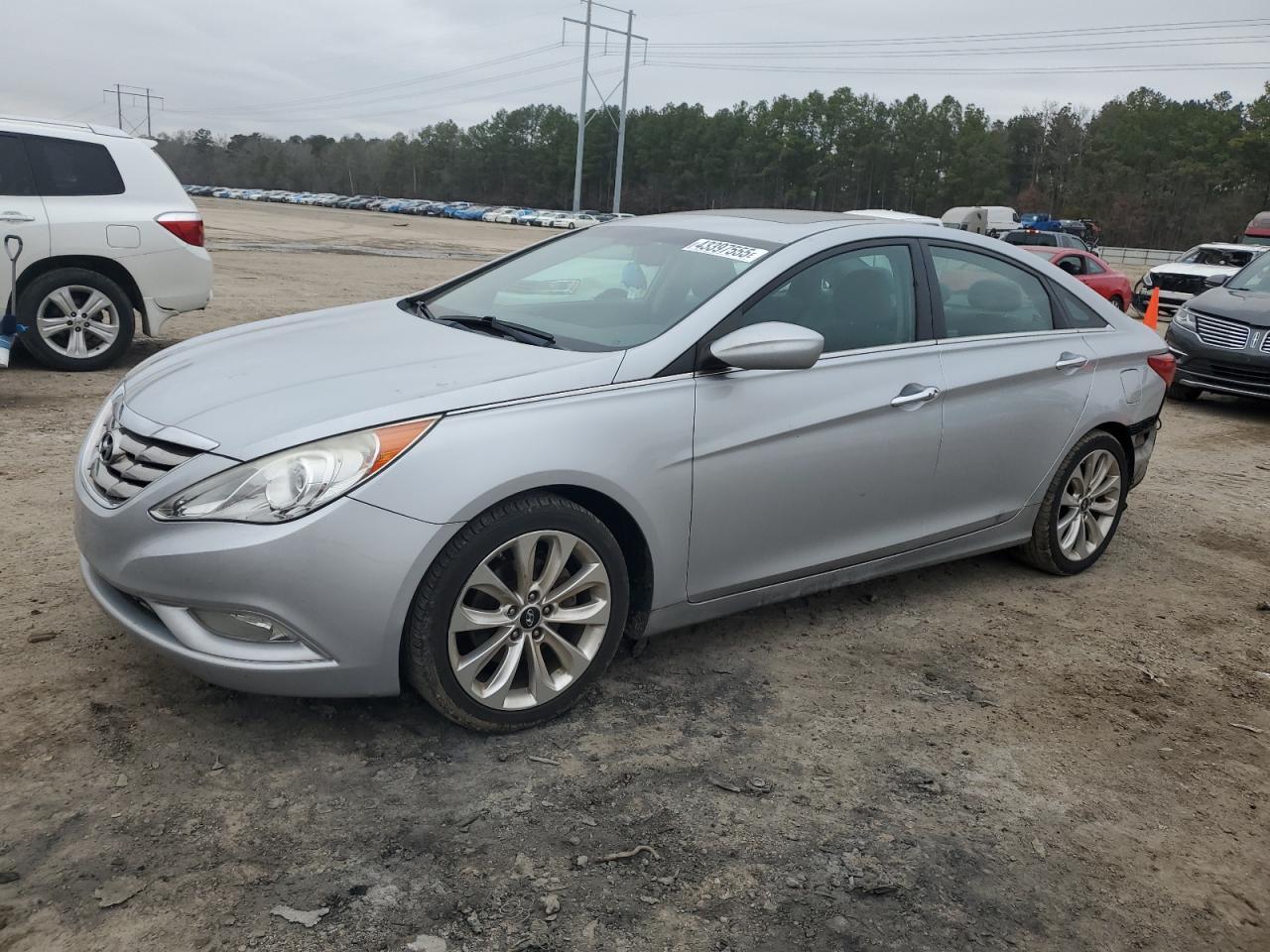 2011 HYUNDAI SONATA SE
