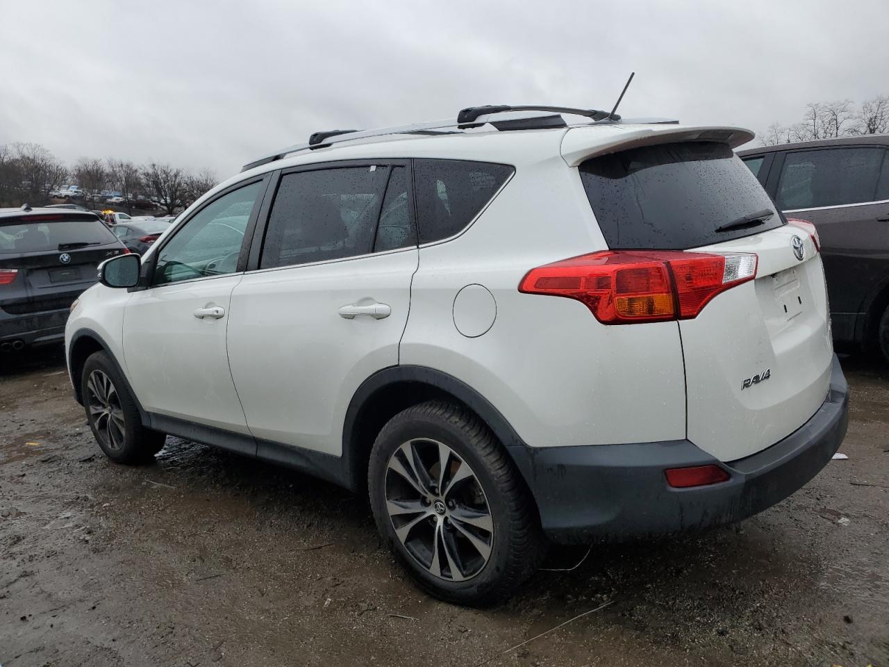 2015 TOYOTA RAV4 LIMIT - Фото 2