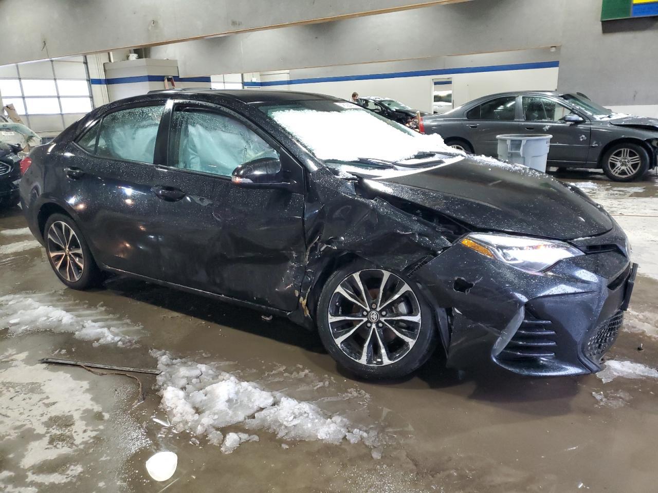 2019 TOYOTA COROLLA L - Фото 4