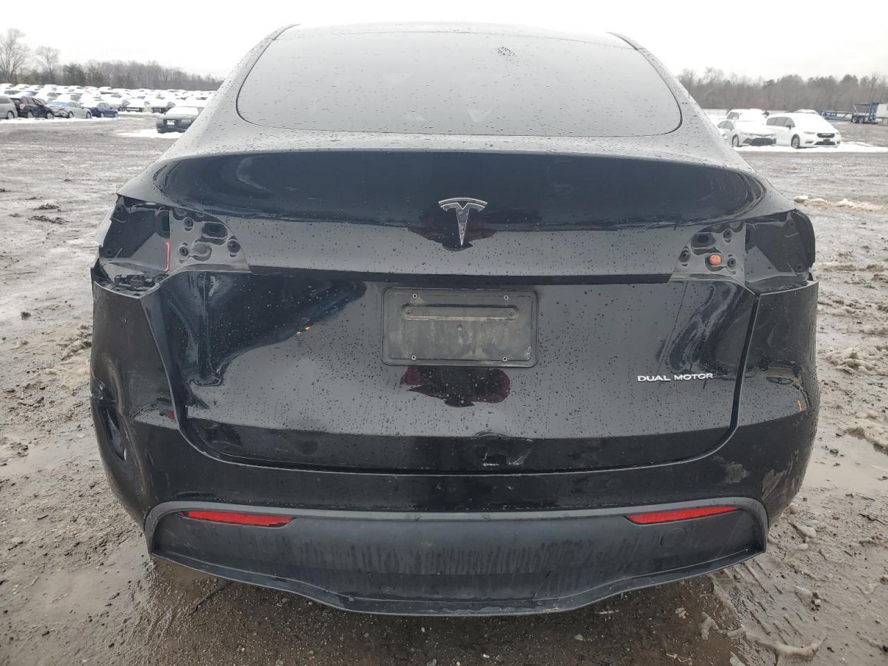 2023 TESLA MODEL Y - Image 6