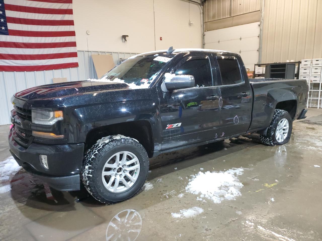 2017 CHEVROLET SILVERADO