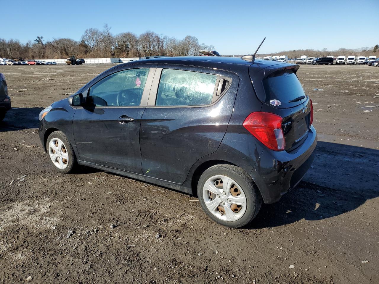 2019 CHEVROLET SPARK LS - Фото 2