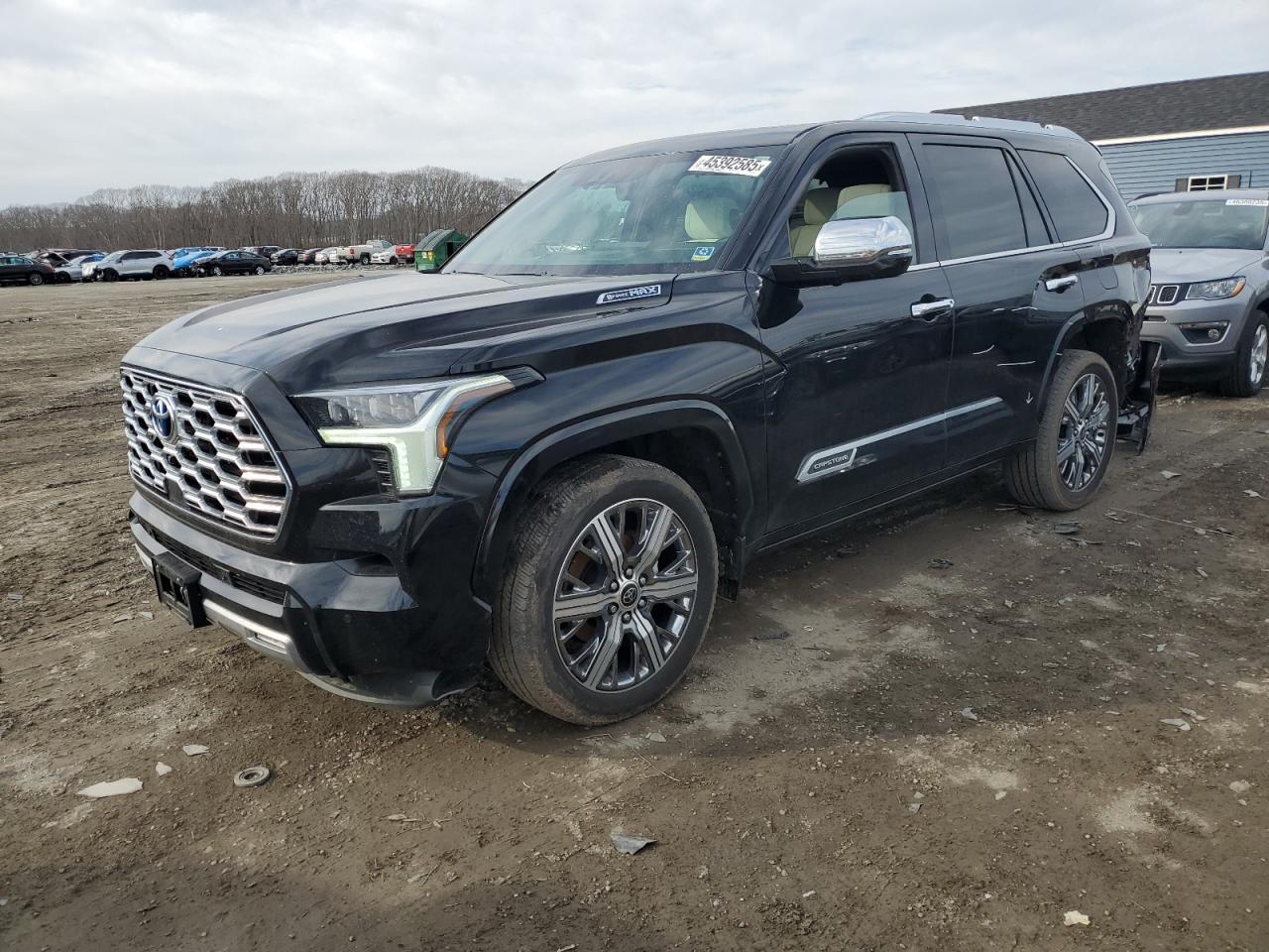 2023 TOYOTA SEQUOIA SR