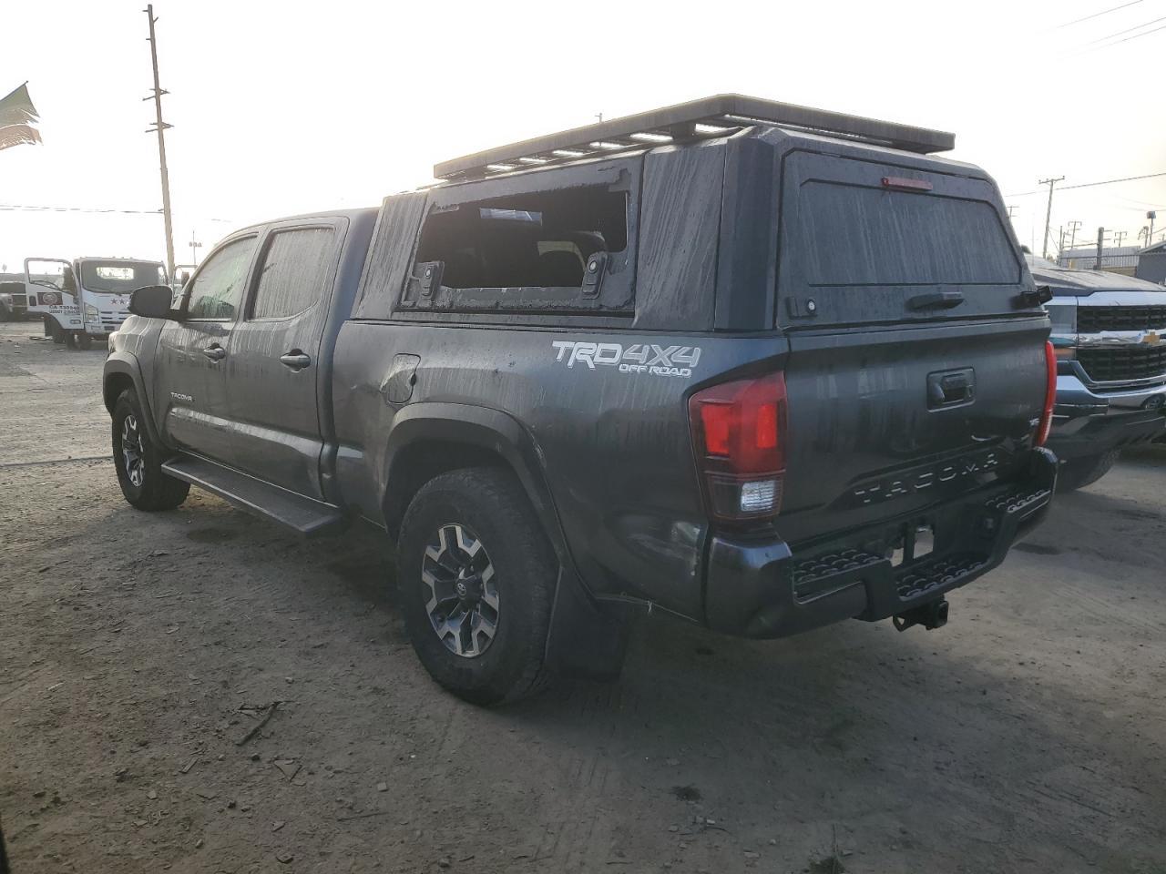 2023 TOYOTA TACOMA DOU - Фото 2