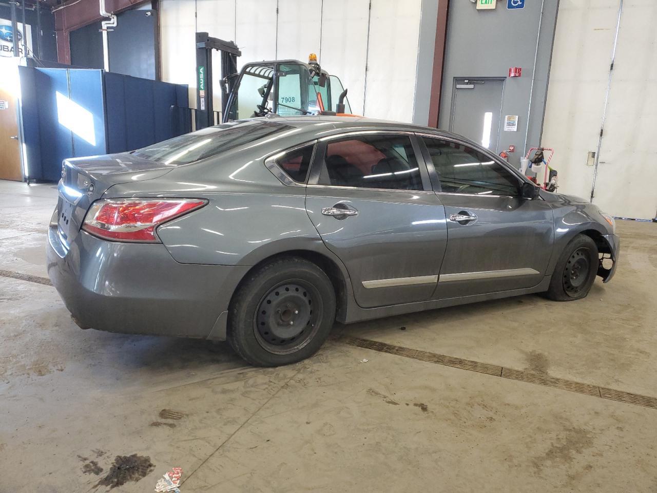 2015 NISSAN ALTIMA 2.5 - Фото 3
