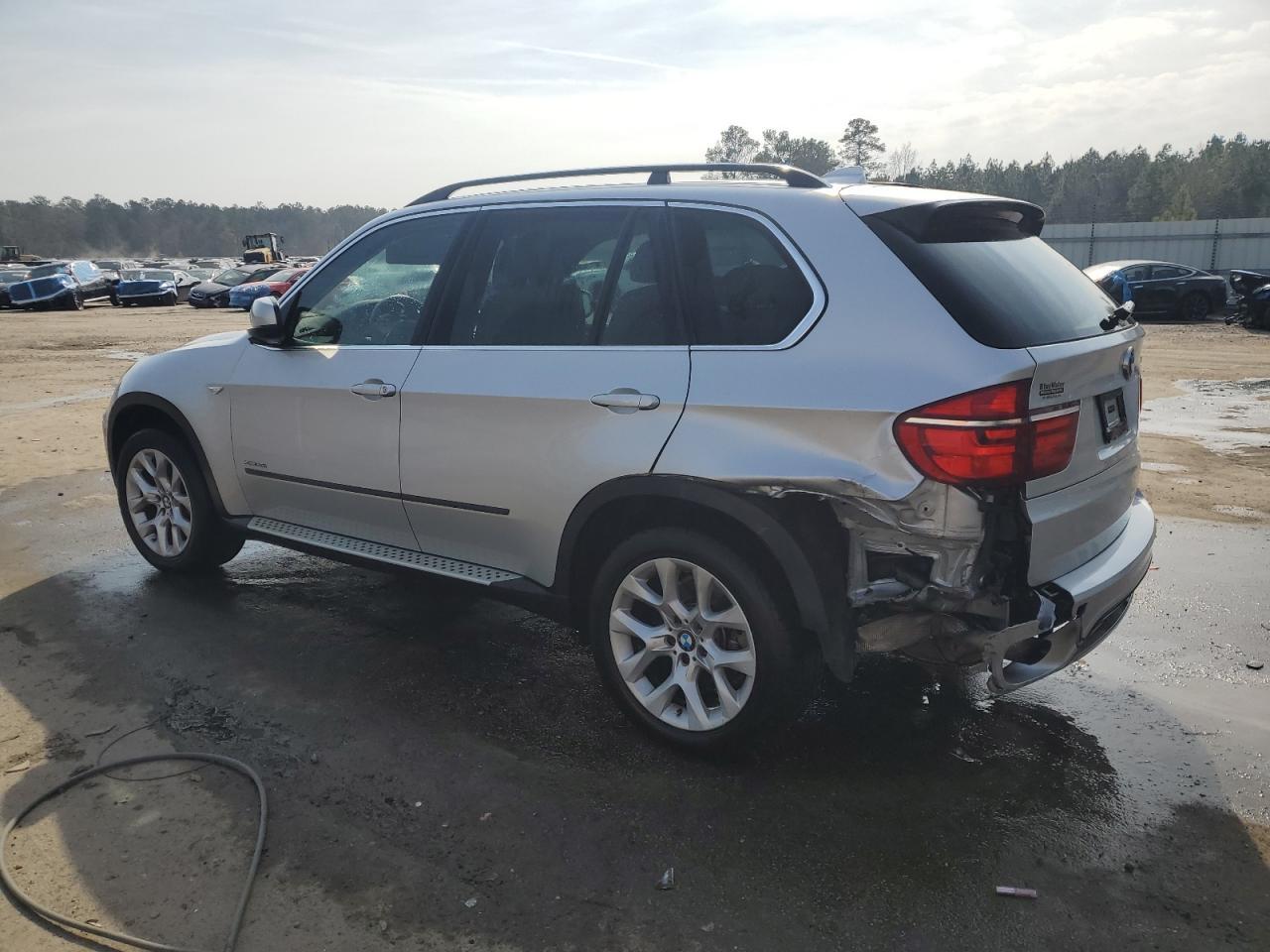 2013 BMW X5 XDRIVE3 - Image 2