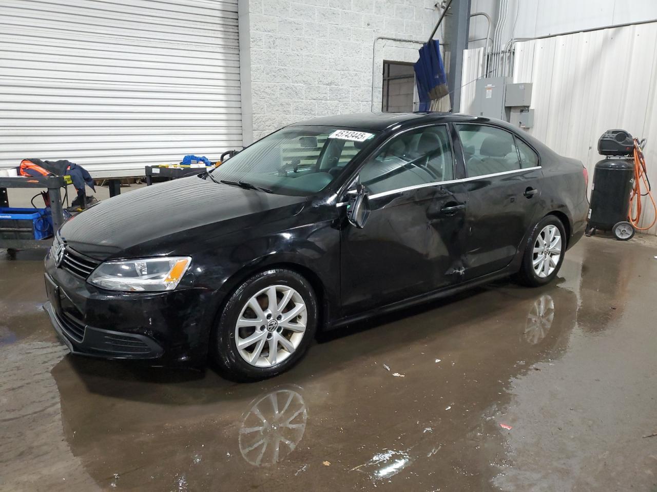 2014 VOLKSWAGEN JETTA SE