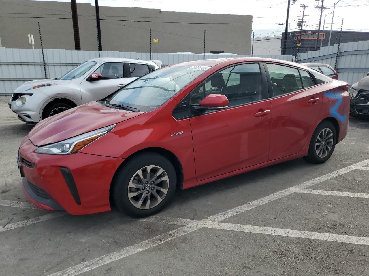 2019 TOYOTA PRIUS