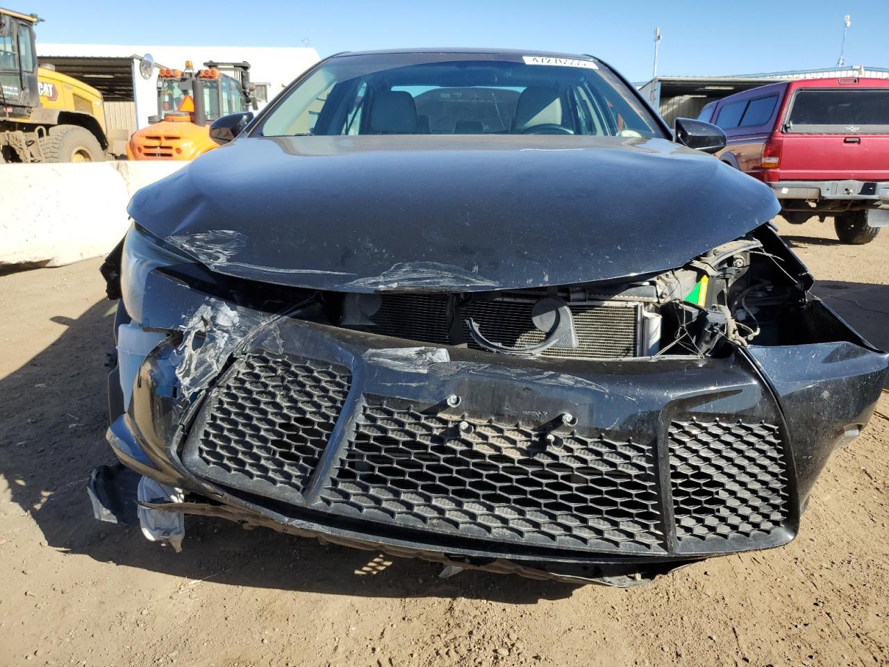 2016 TOYOTA CAMRY LE - Image 5