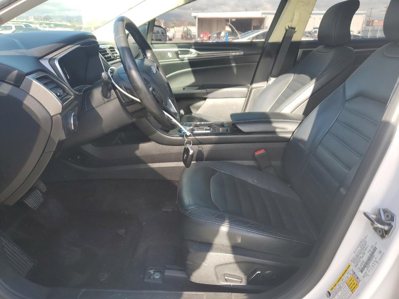 2017 FORD FUSION SE - Image 7